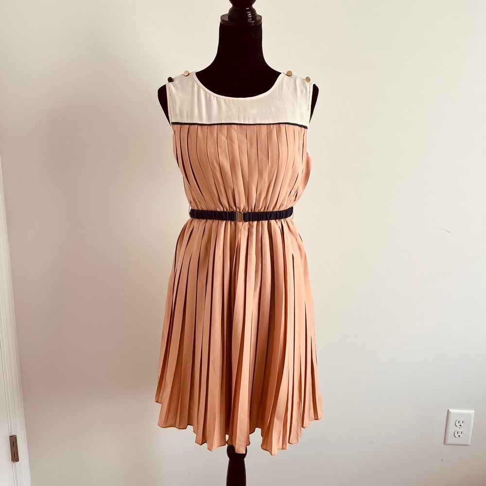 Freeway Anthropologie Belted Pleated Dress, Navy and Gold Accents M
